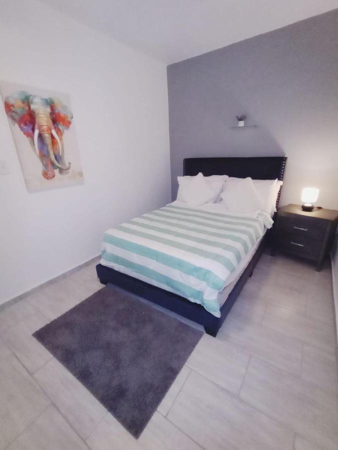Urban Lodgings Two @ Roosevelt 457 Σαν Χουάν Εξωτερικό φωτογραφία